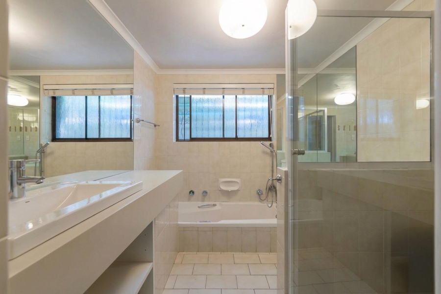 2 Bedroom Property for Sale in Tamboerskloof Western Cape